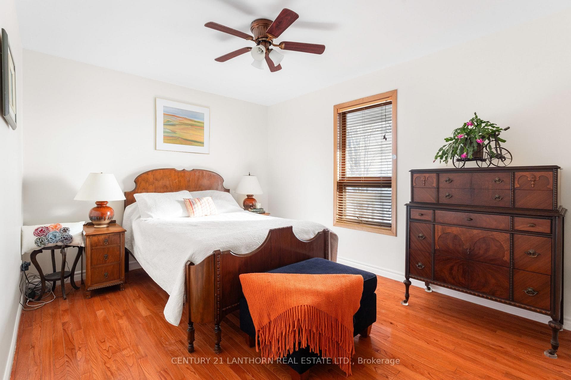 2nd bedroom with water views