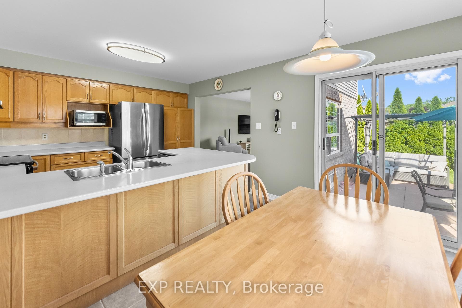 57 Goodman Crescent photo 26