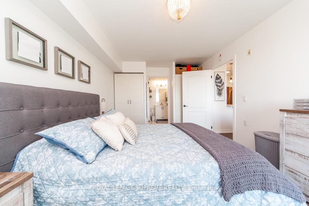 1030 Sheppard Avenue Unit 710 photo 26