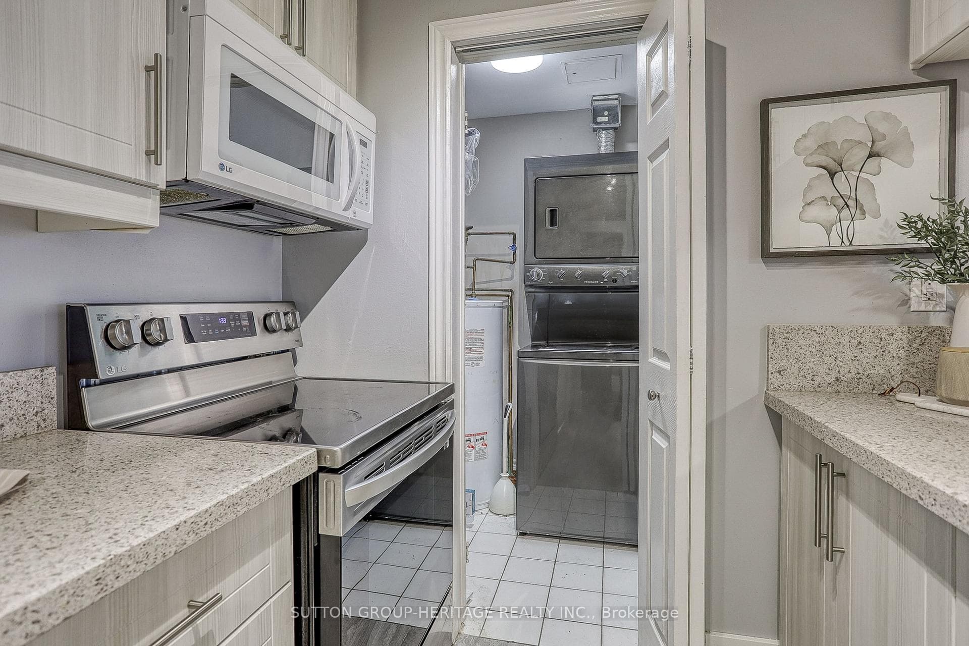 189 Lake Driveway N/A Unit 412 photo 6