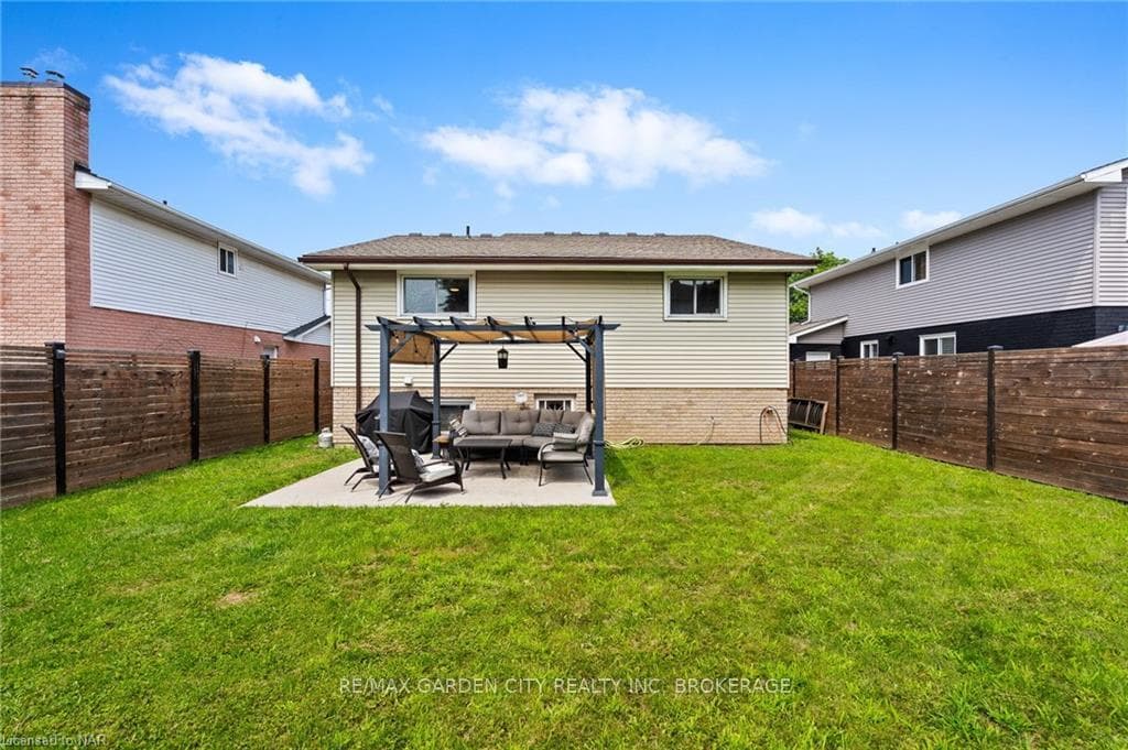 118 KEEFER Road photo 32