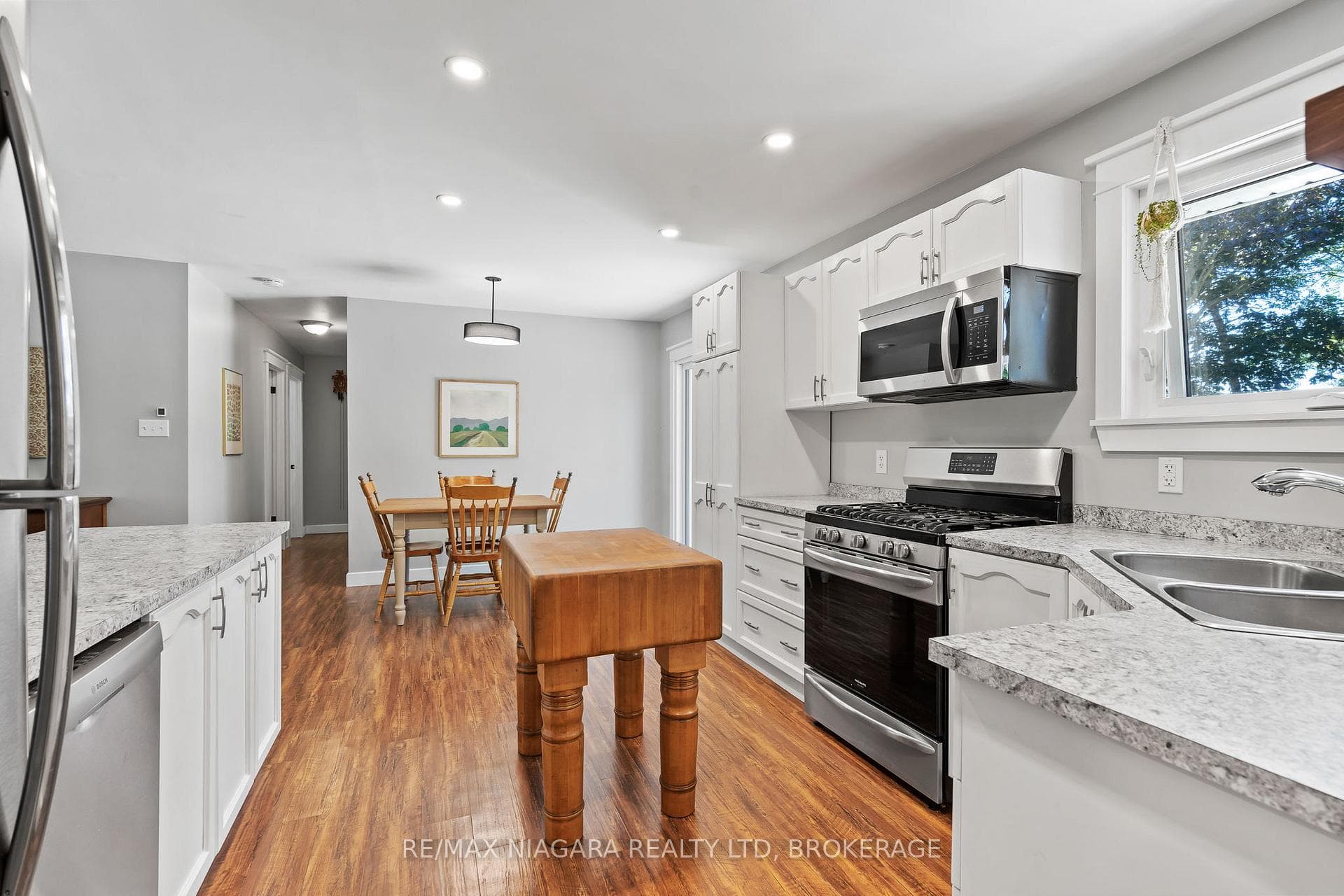 43092 Wills Road photo 11