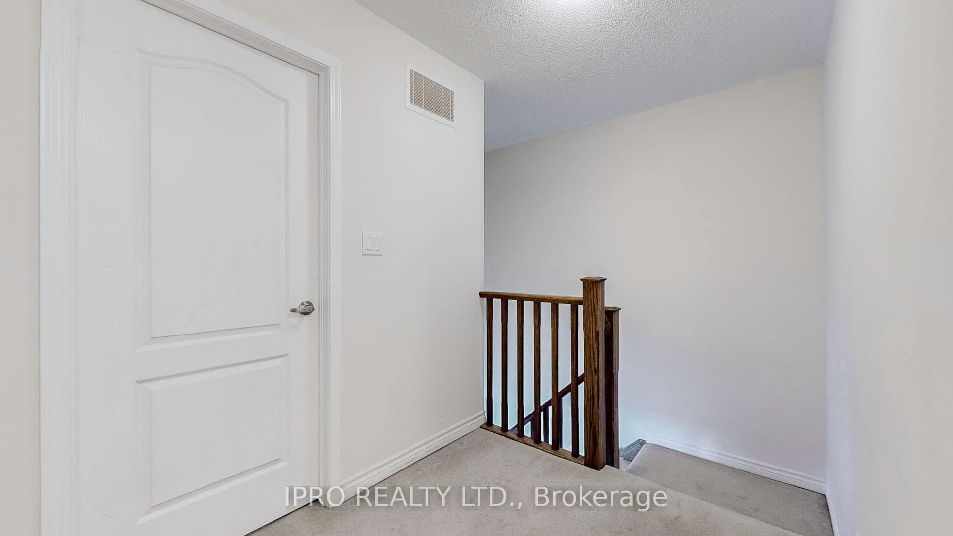 1672 Copeland Circle photo 15