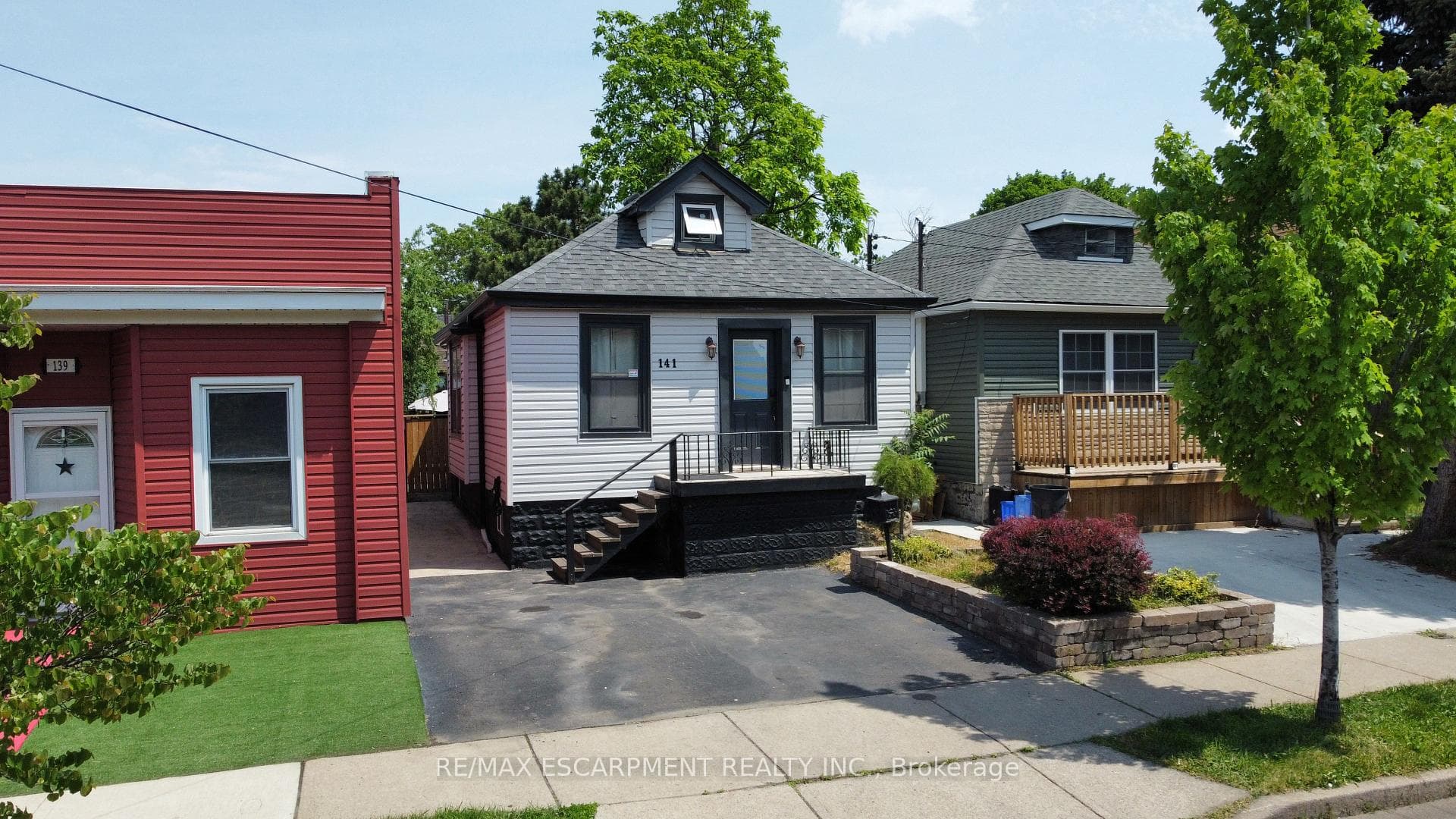 141 McAnulty Boulevard photo 43