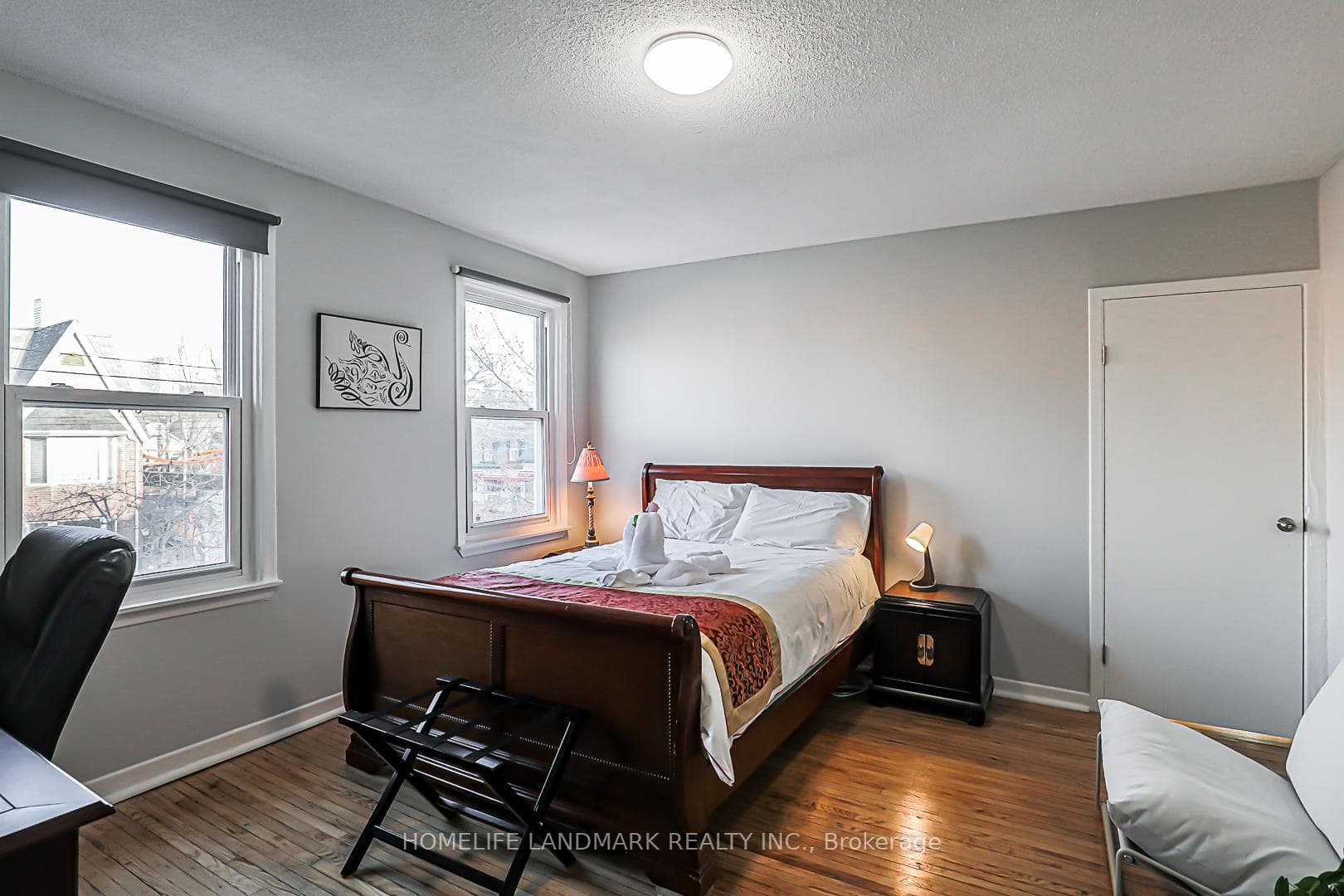 72 Bellevue Avenue Unit Upper photo 8