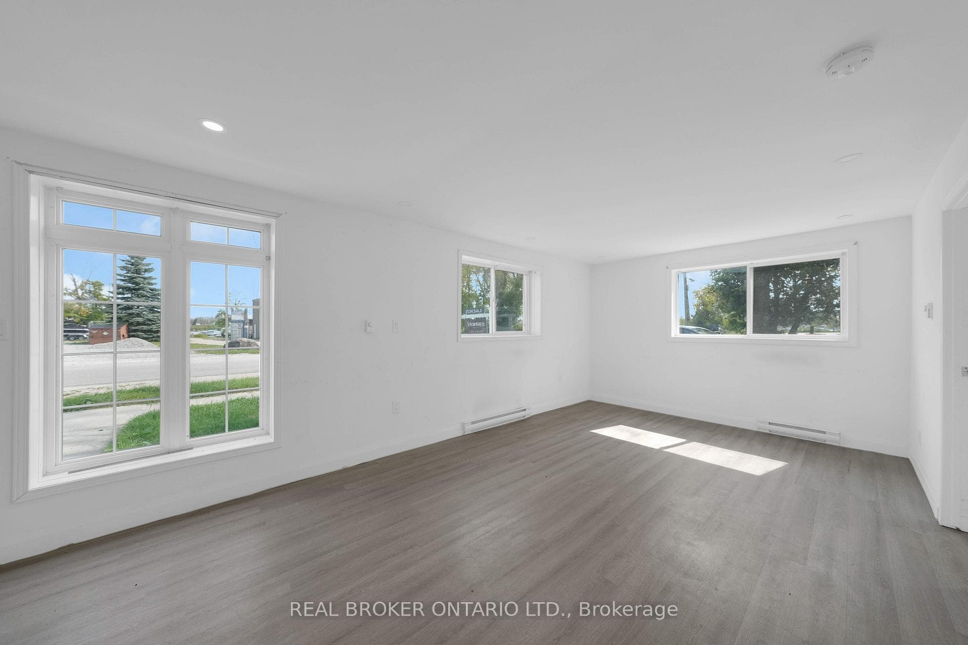 54 Coldwater Road Unit 2 photo 2