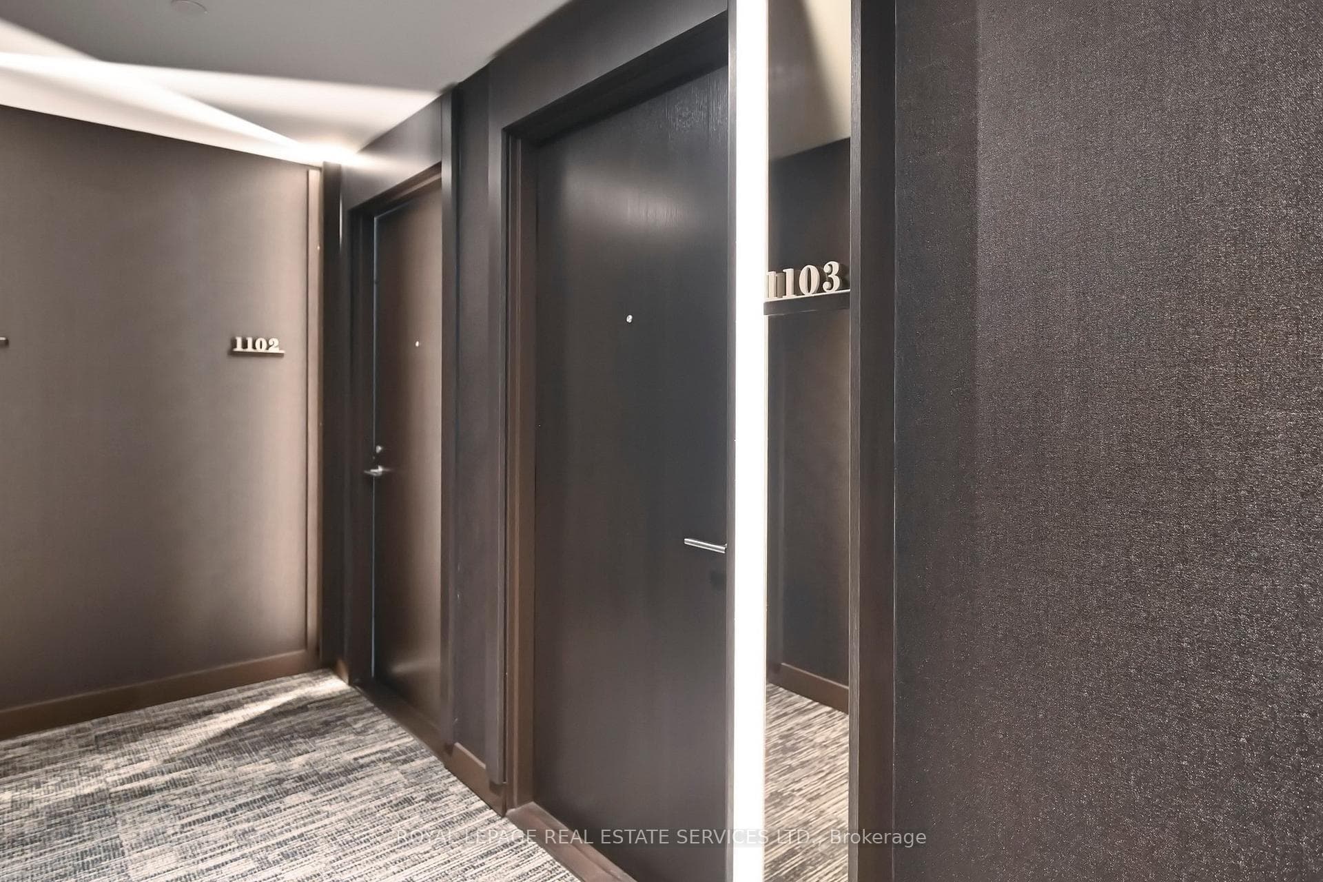 11 Yorkville Avenue Unit 1103 photo 23