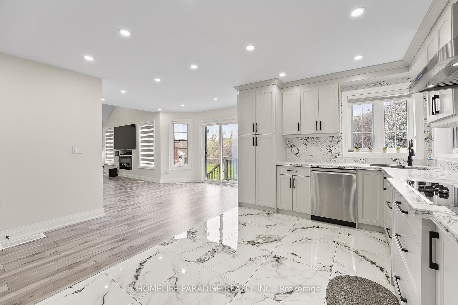 55 Mint Leaf Boulevard photo 12