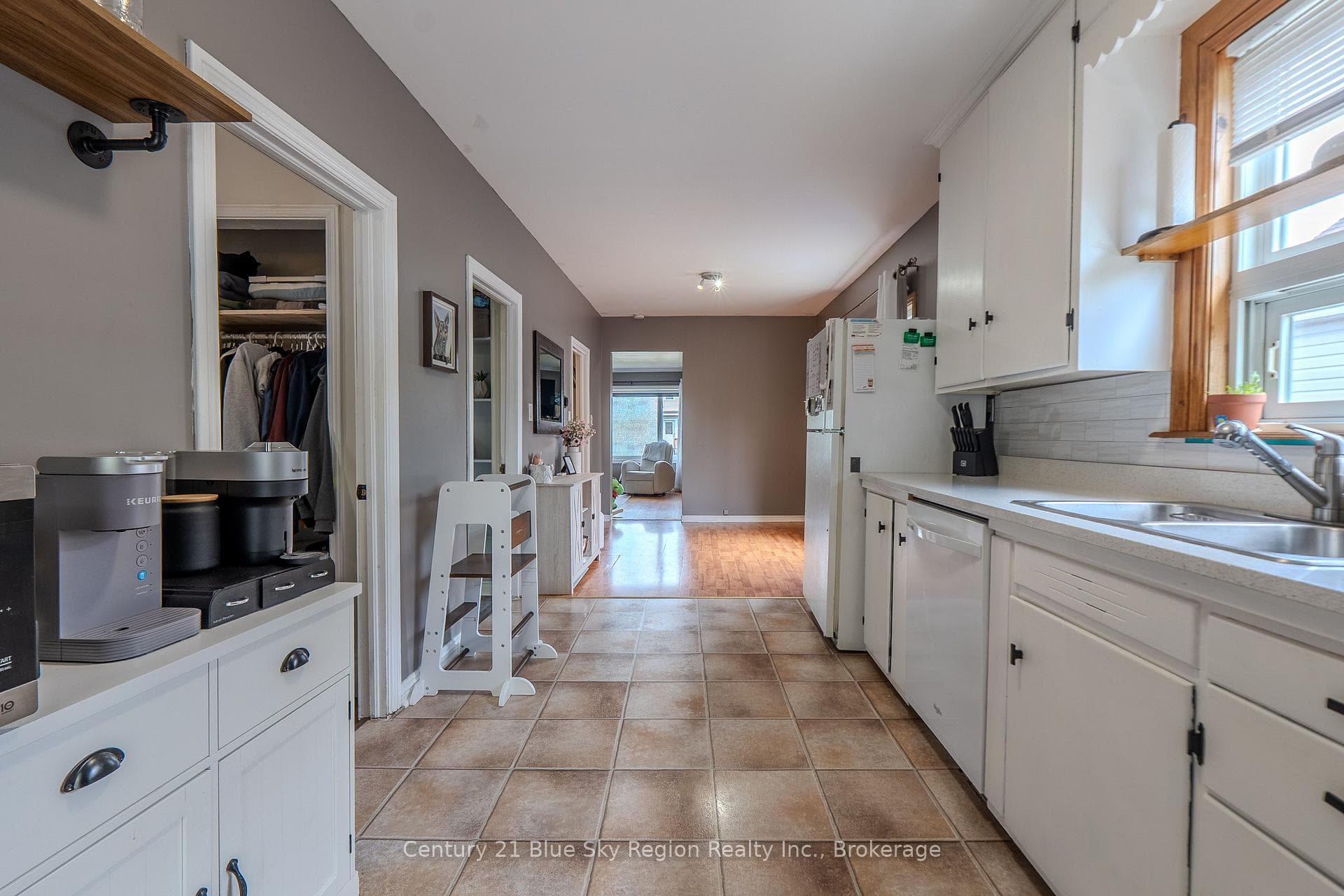 773 Worthington Street photo 13