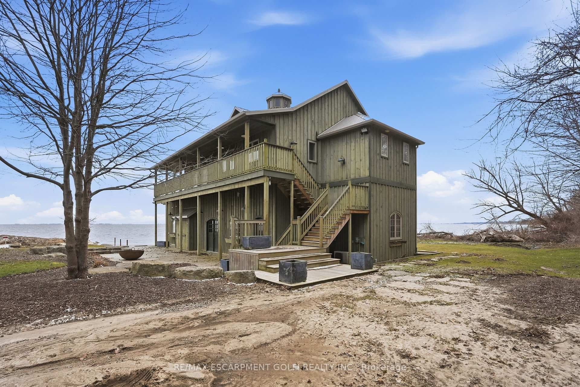 648 FRONT Road photo 35