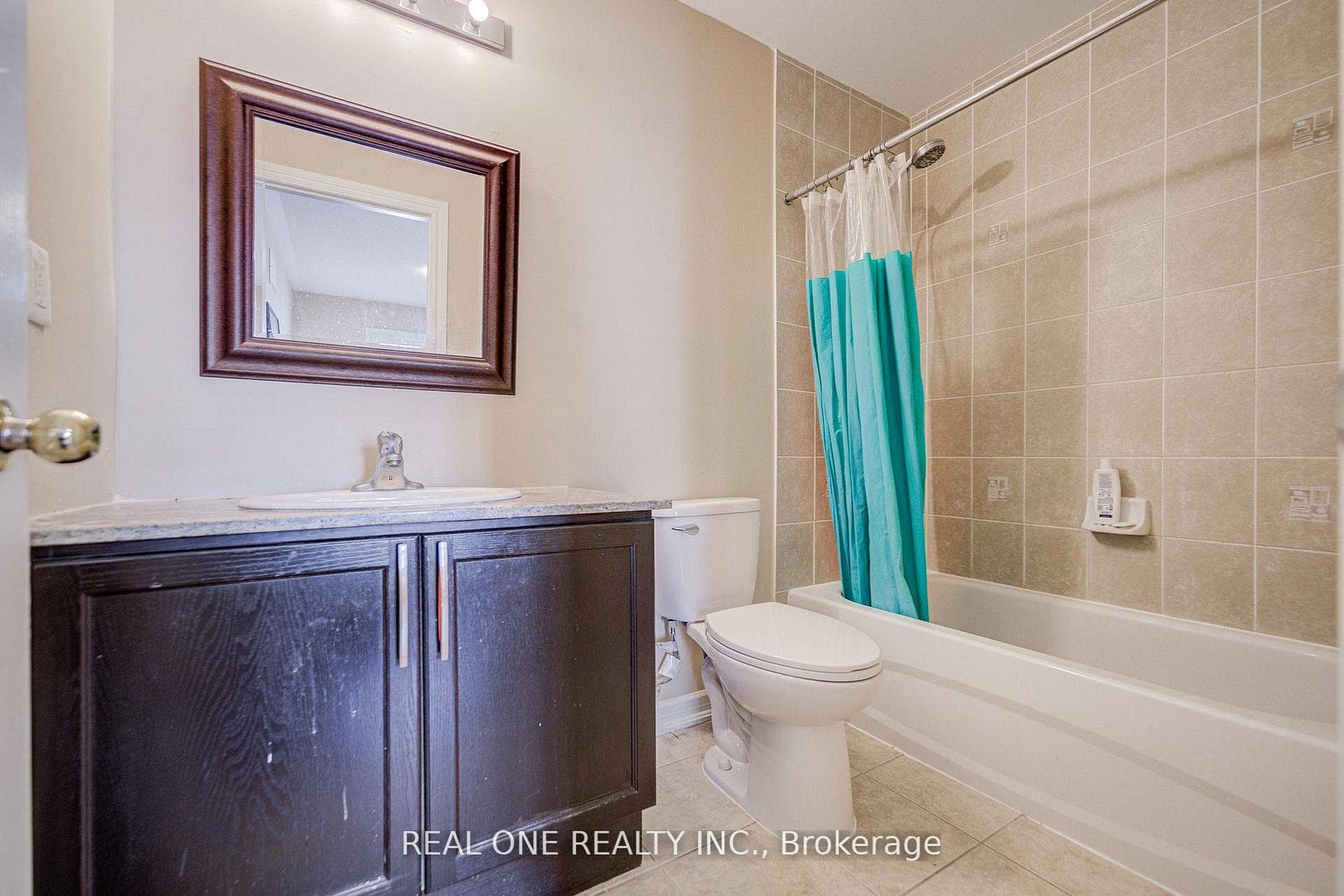 9 Ruskov Lane Unit Upper photo 25