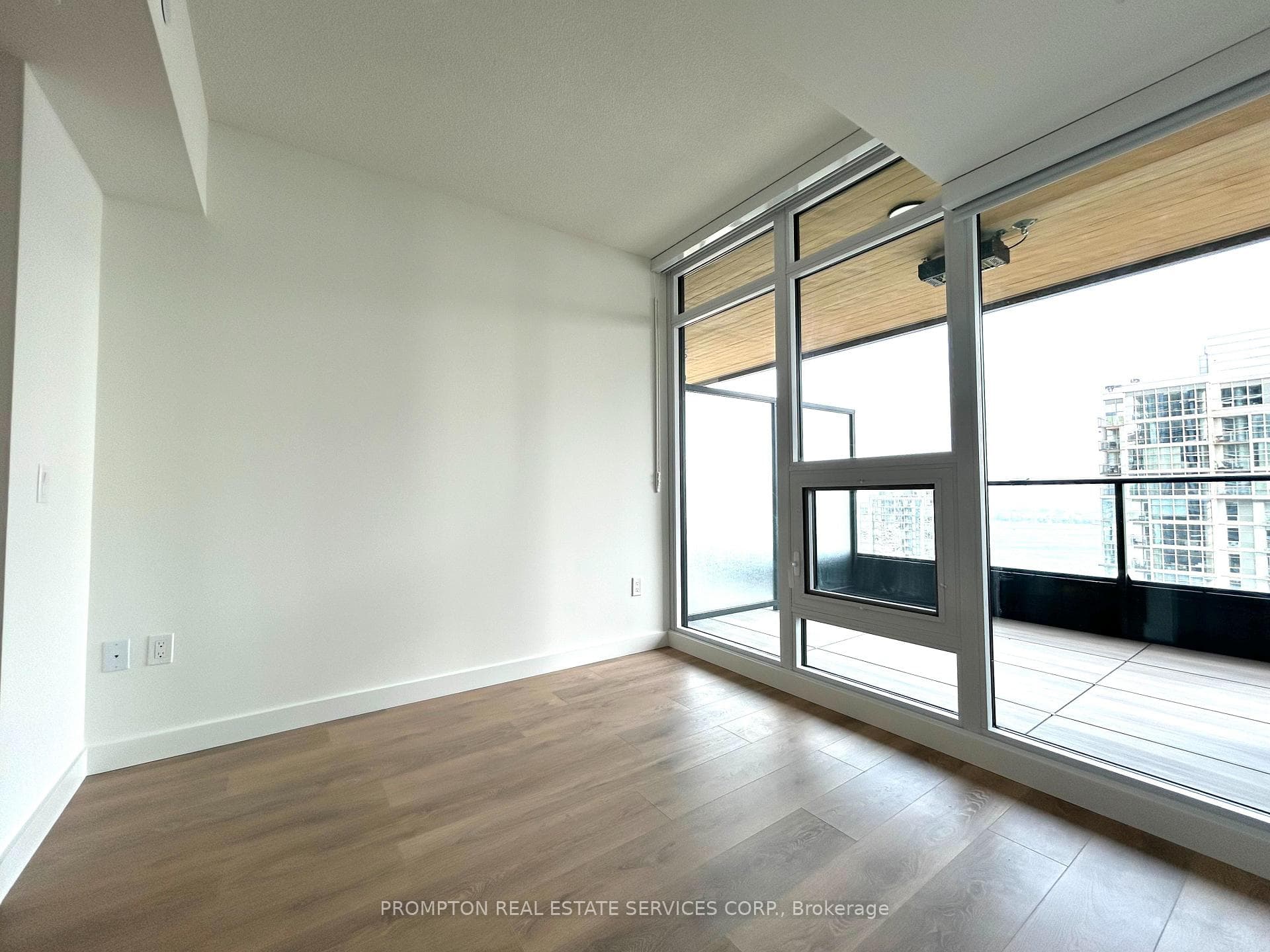 1 Concord Cityplace Way Unit 3809 photo 5