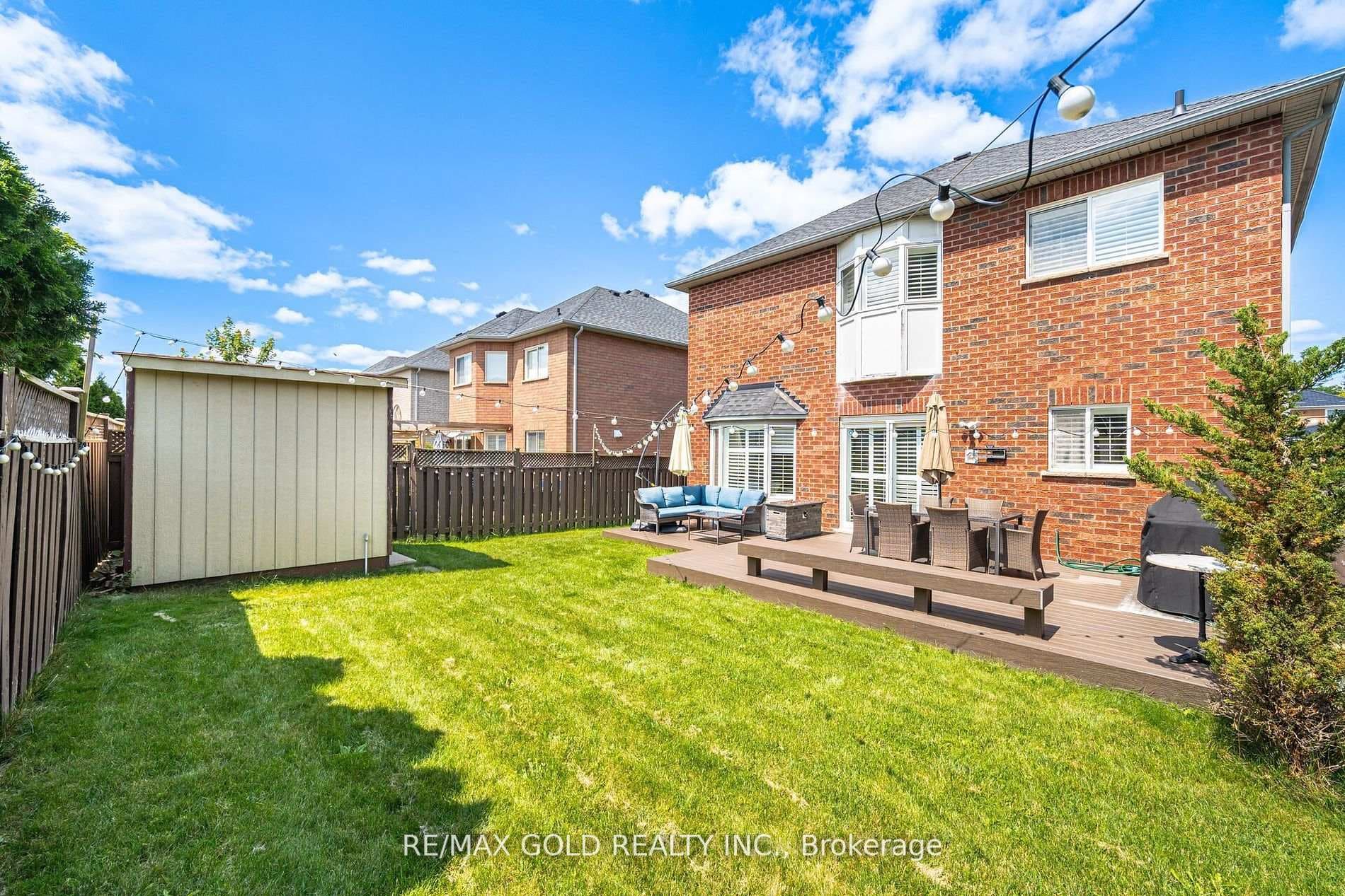59 Royal Valley Drive photo 40