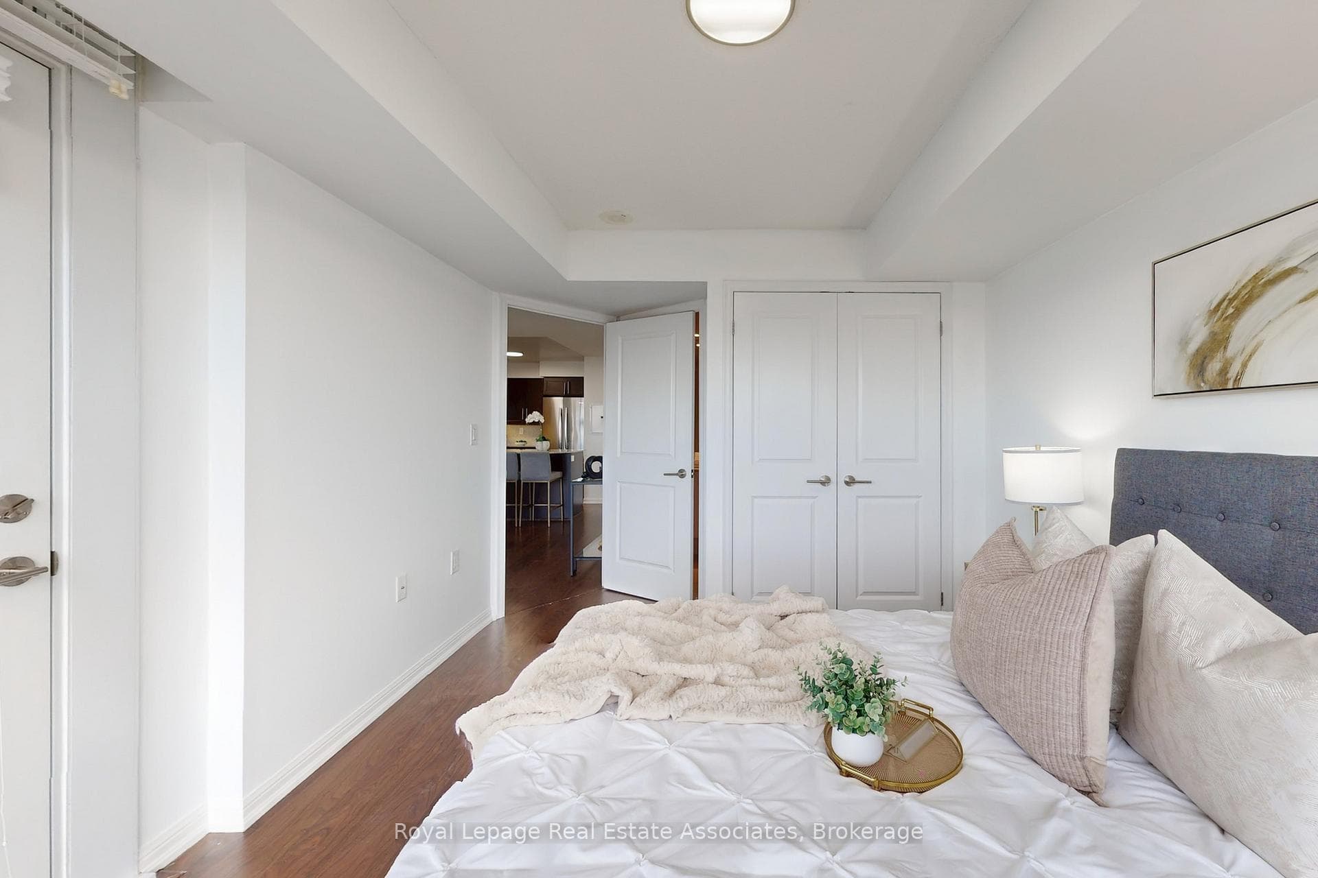 125 Western Battery Road Unit 2113 photo 23