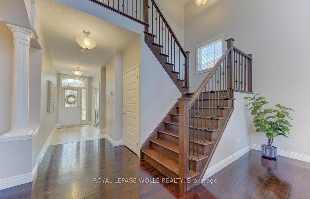 414 Zeller Drive photo 7