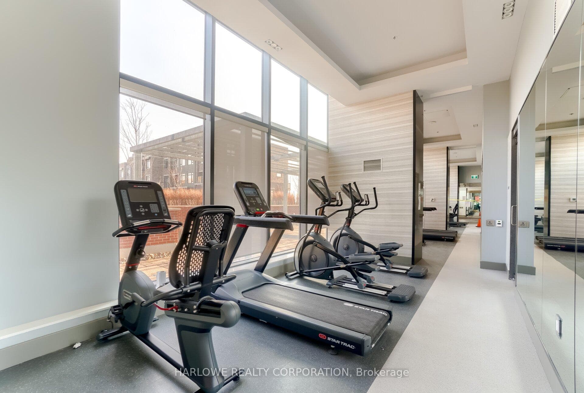 99 Eagle Rock Way Unit 720 photo 41