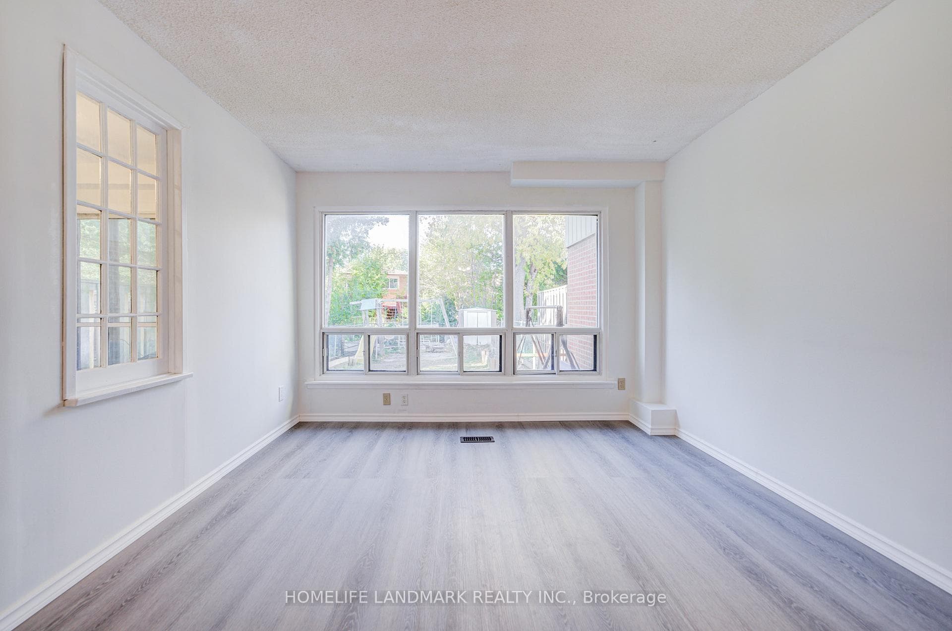 3025 Bridletowne Circle photo 11