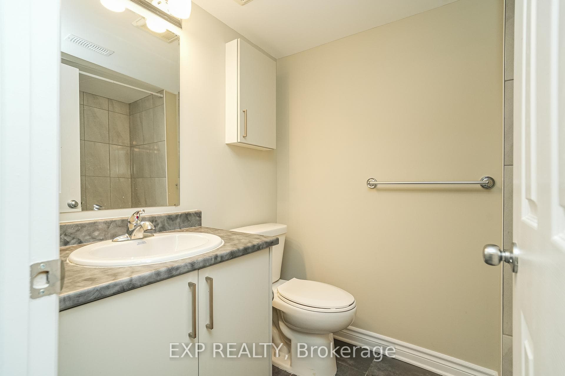 601 Chapman Mills Drive Unit A photo 14