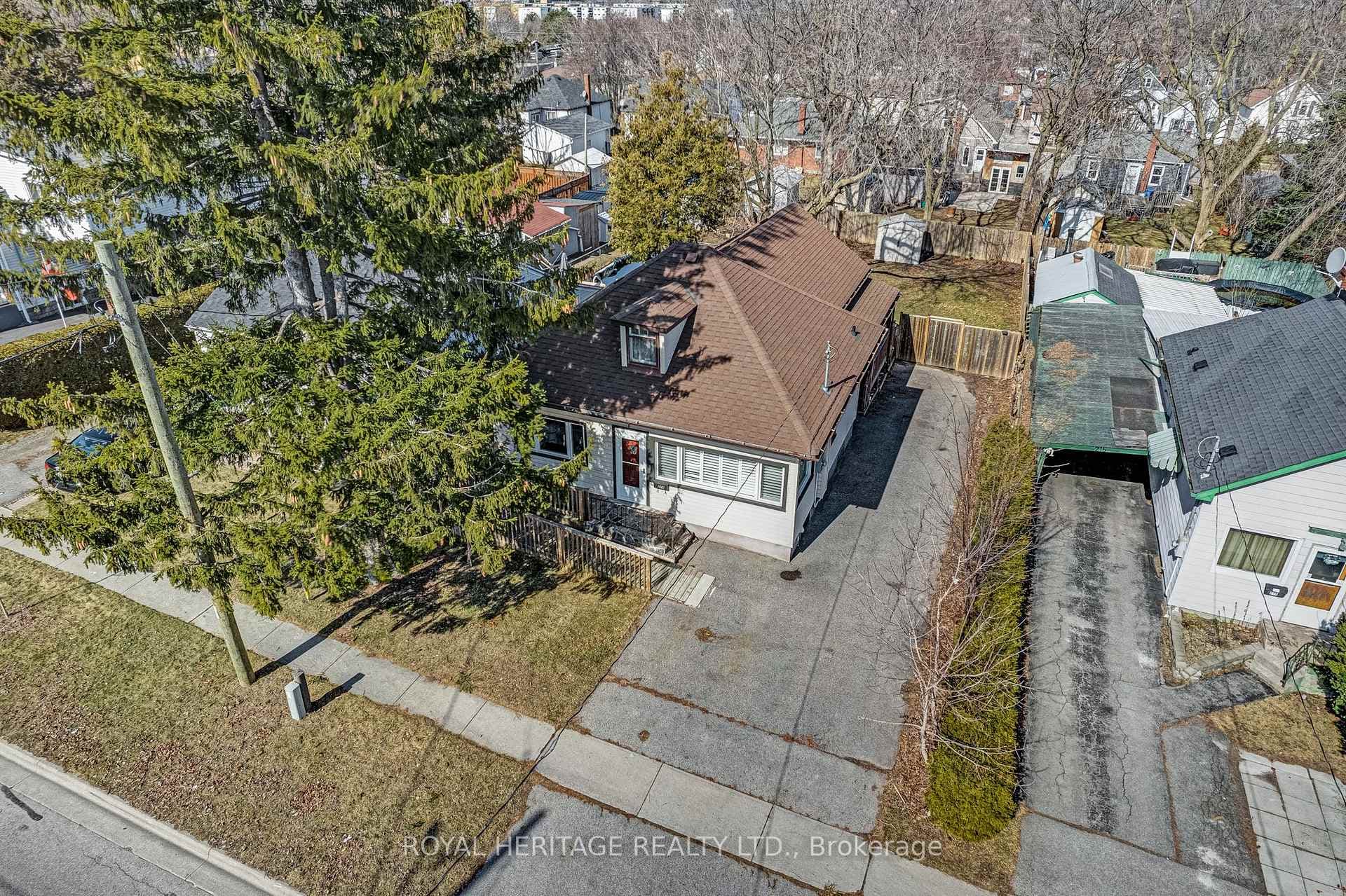 218 Hillside Avenue photo 24