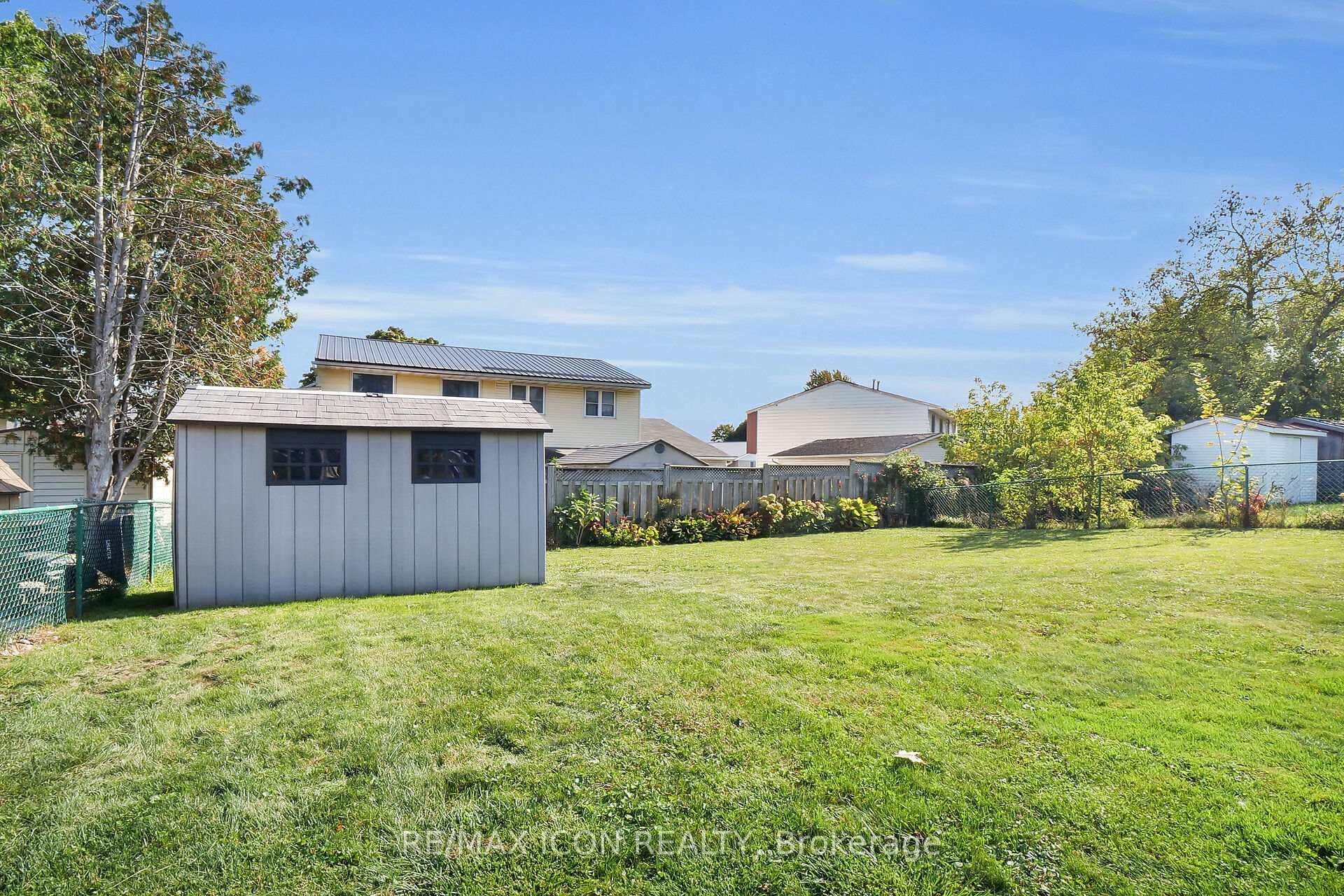69 Keats Drive photo 19