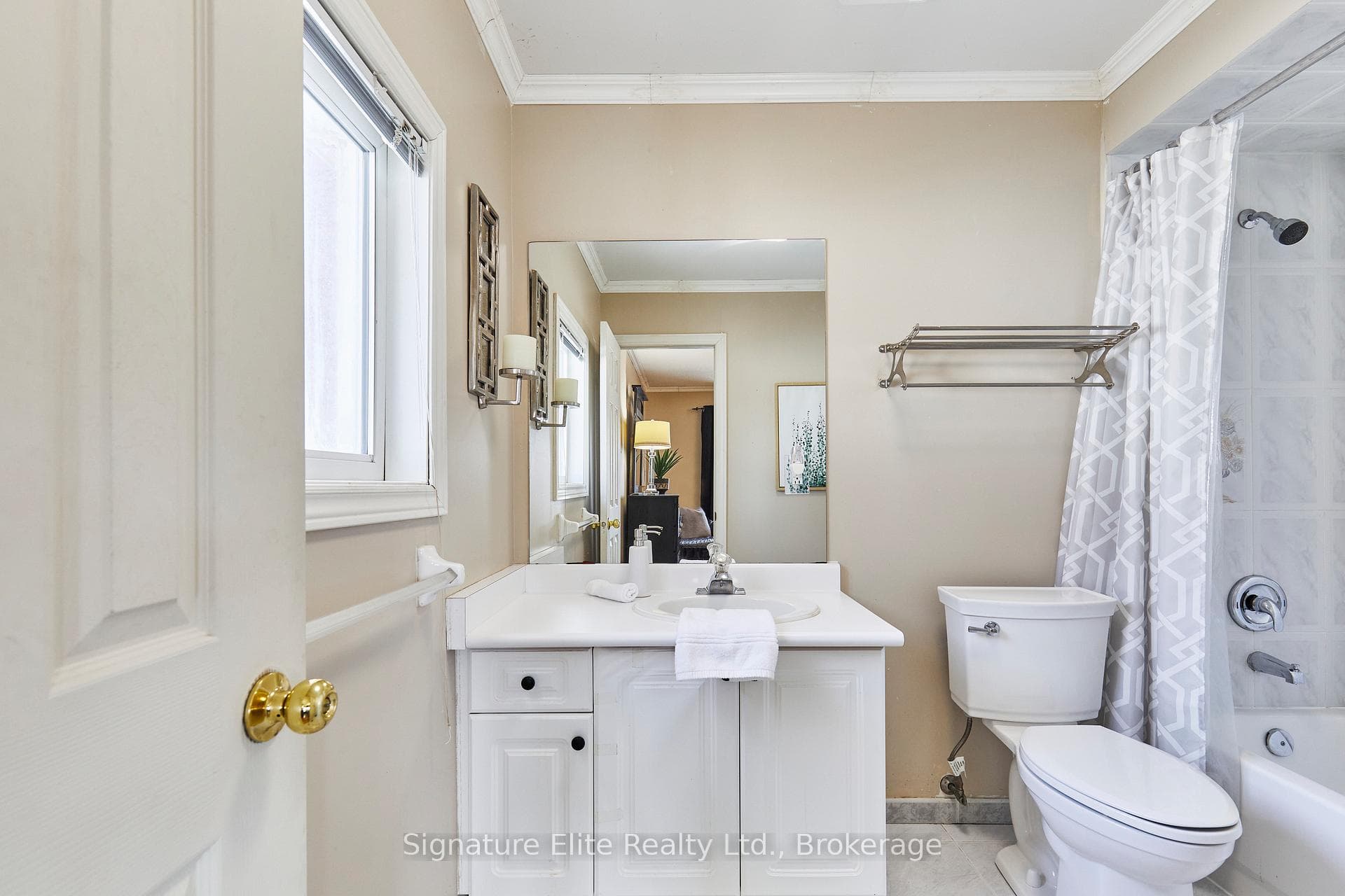 159 Meadowvale Road photo 18
