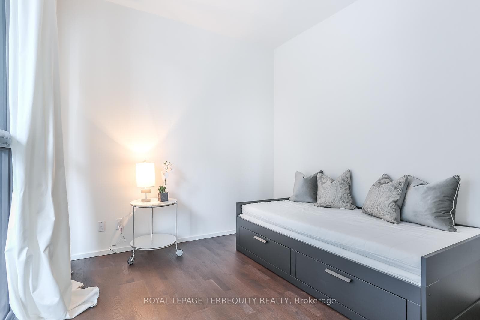 101 Charles Street Unit 315 photo 14