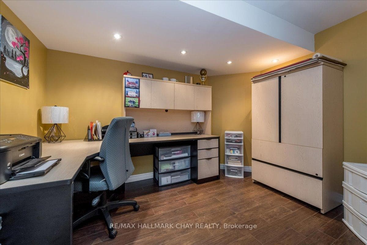 54 O'SHAUGHNESSY Crescent photo 13