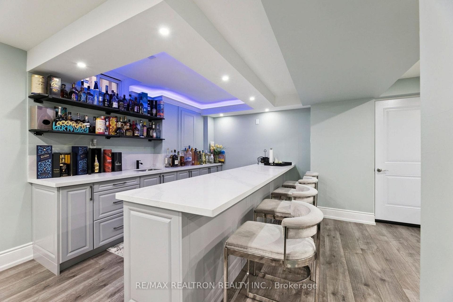 33 Ritchie Avenue photo 31