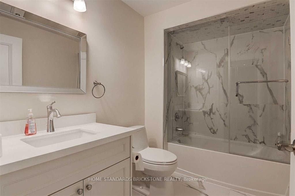 41 Arjay Crescent photo 17