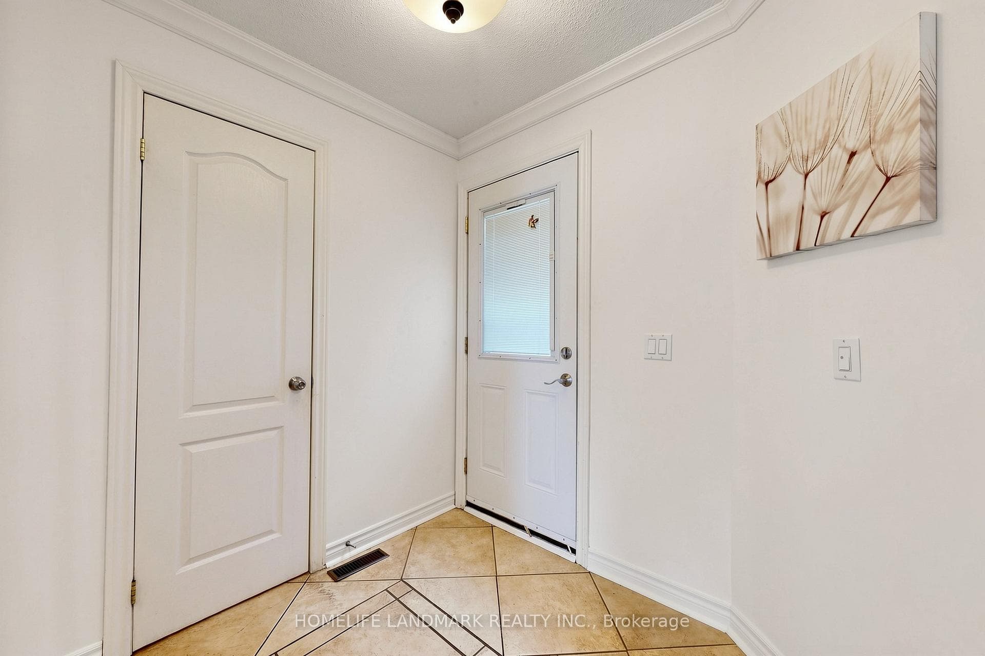 37 Treetops Court photo 21