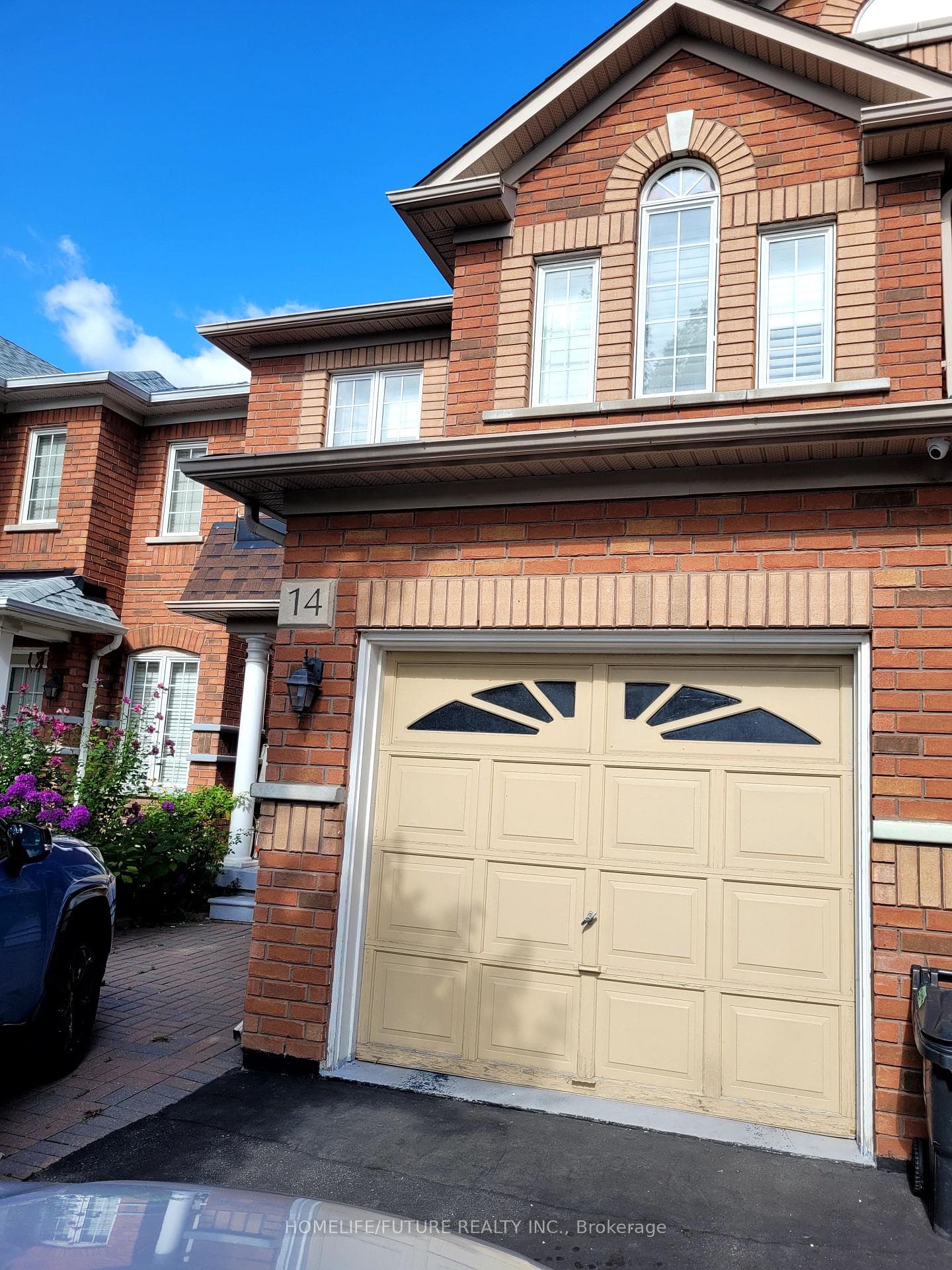 14 Flatfield Terrace Unit Main photo 1