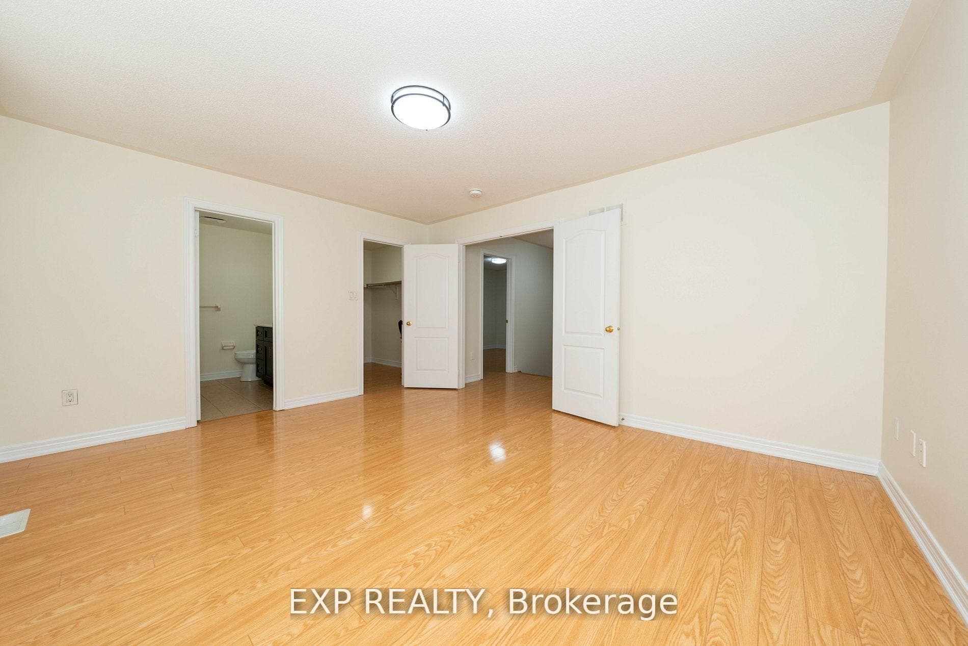 272 Duncan Lane Unit Main & Upper photo 16
