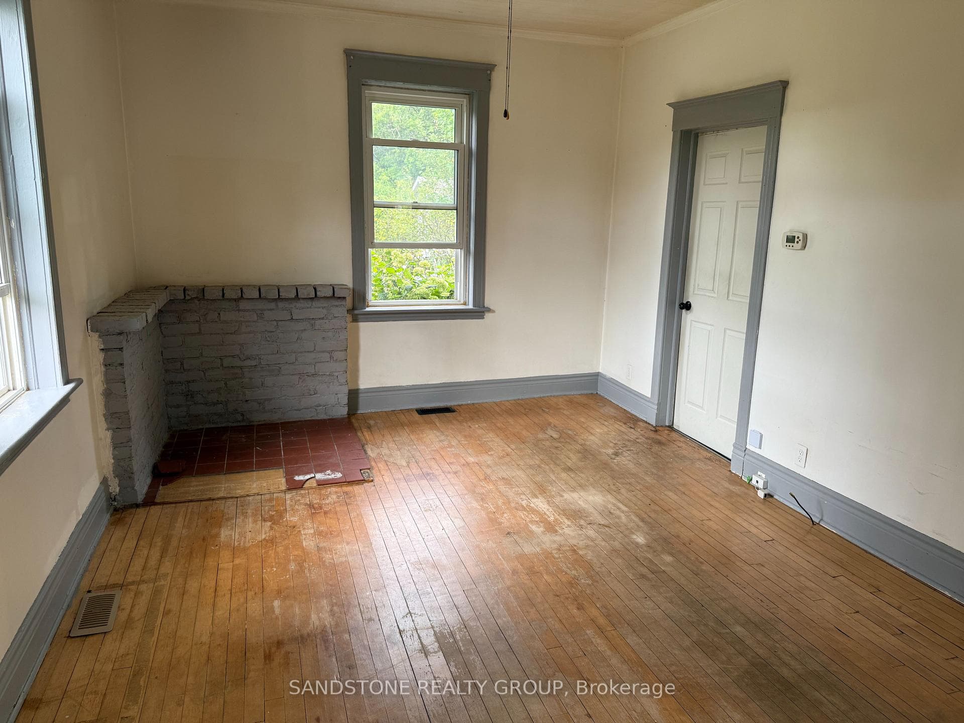 137 Simpson Street photo 13
