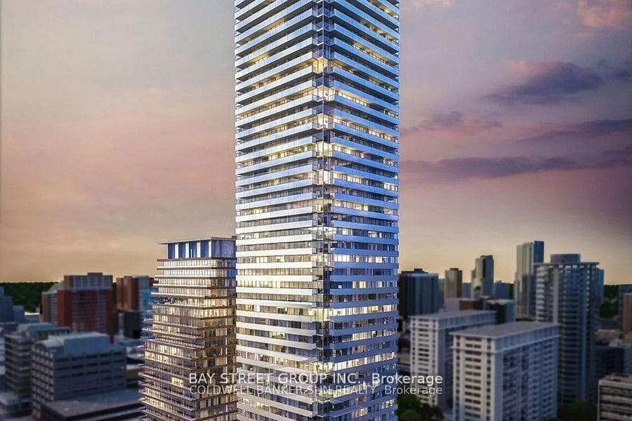 501 Yonge Street Unit 2811 photo 1