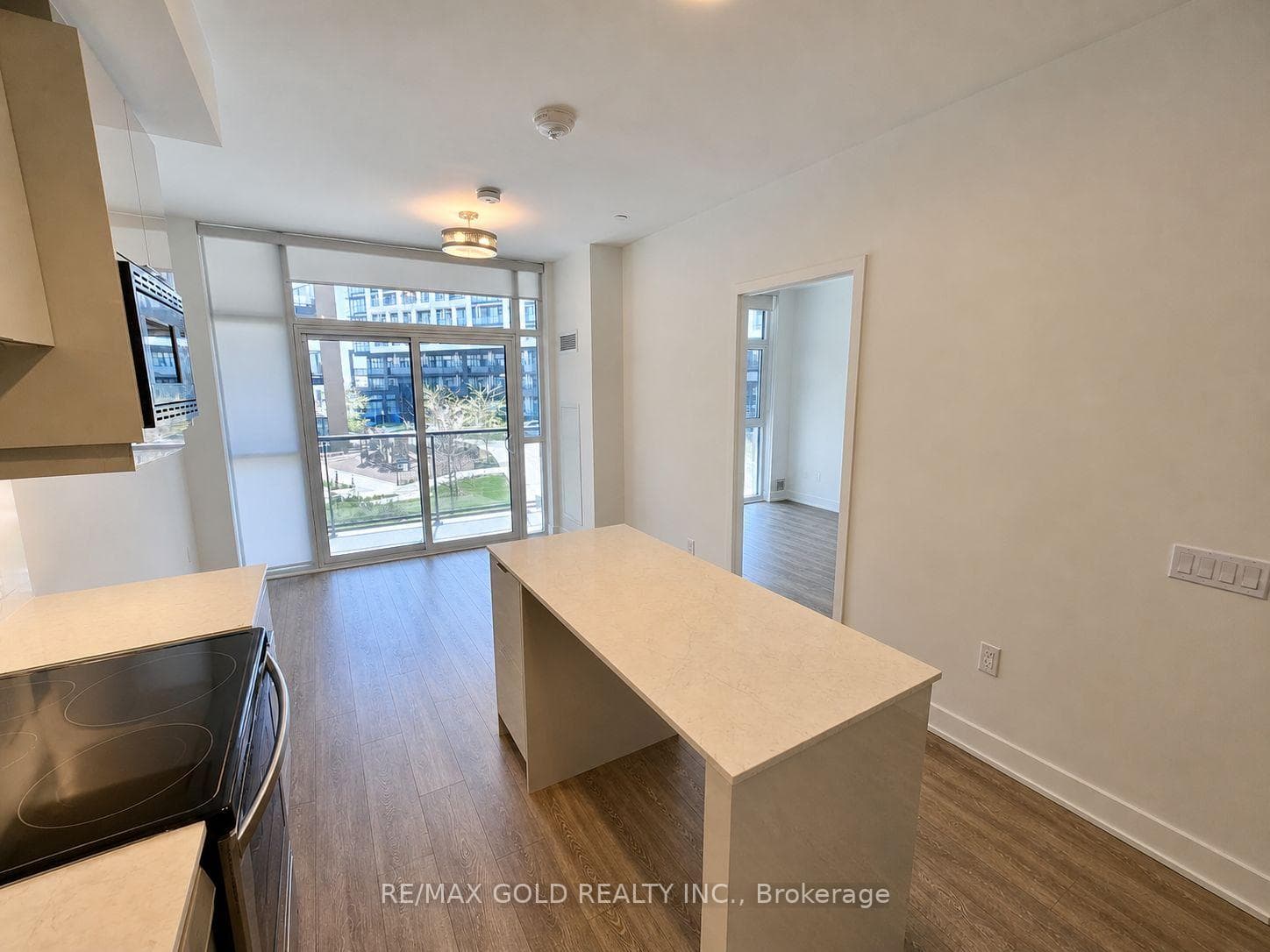60 George Butchart Drive Unit 203 photo 9