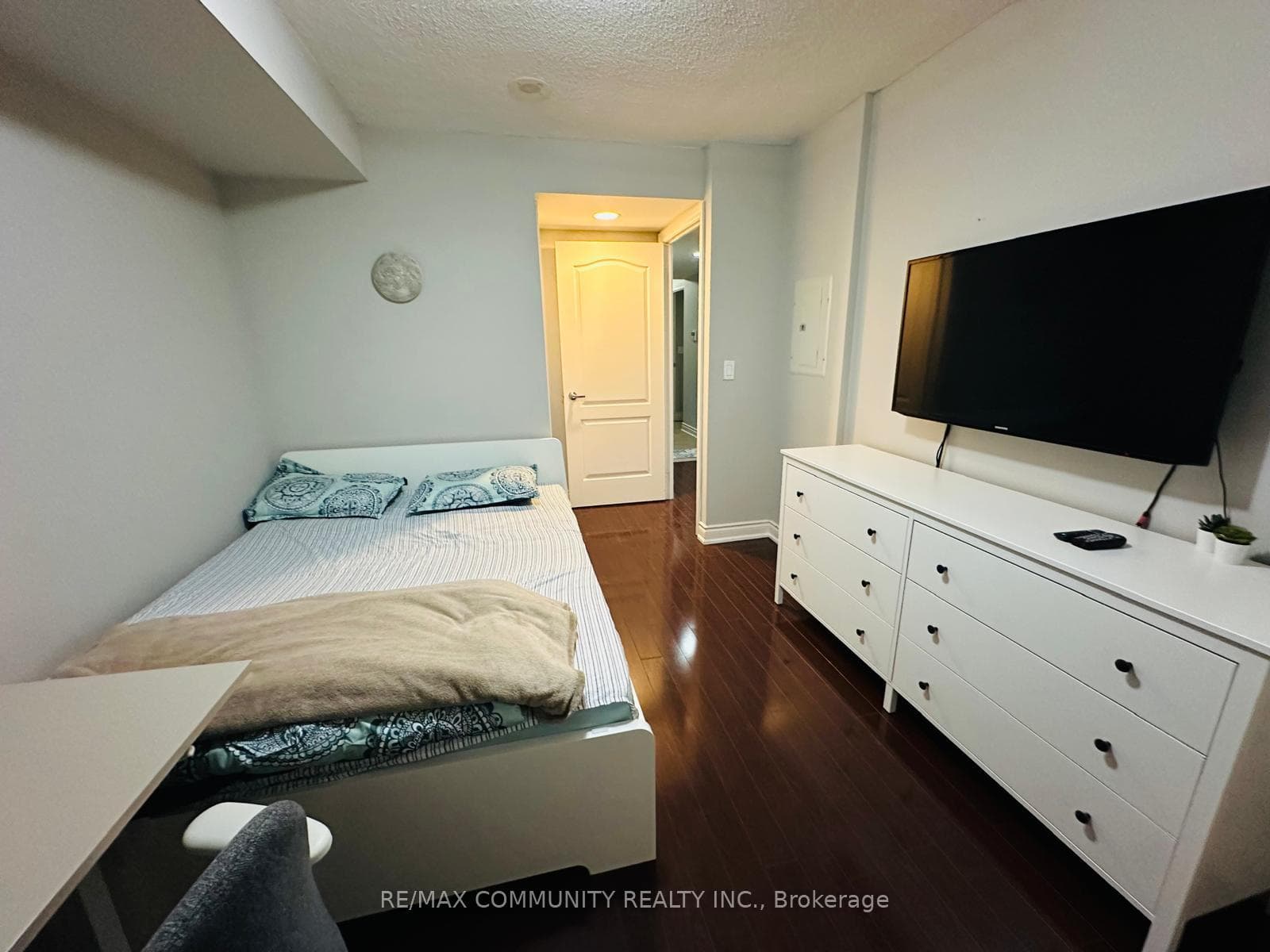 50 Brian Harrison Way Unit 1903 photo 7