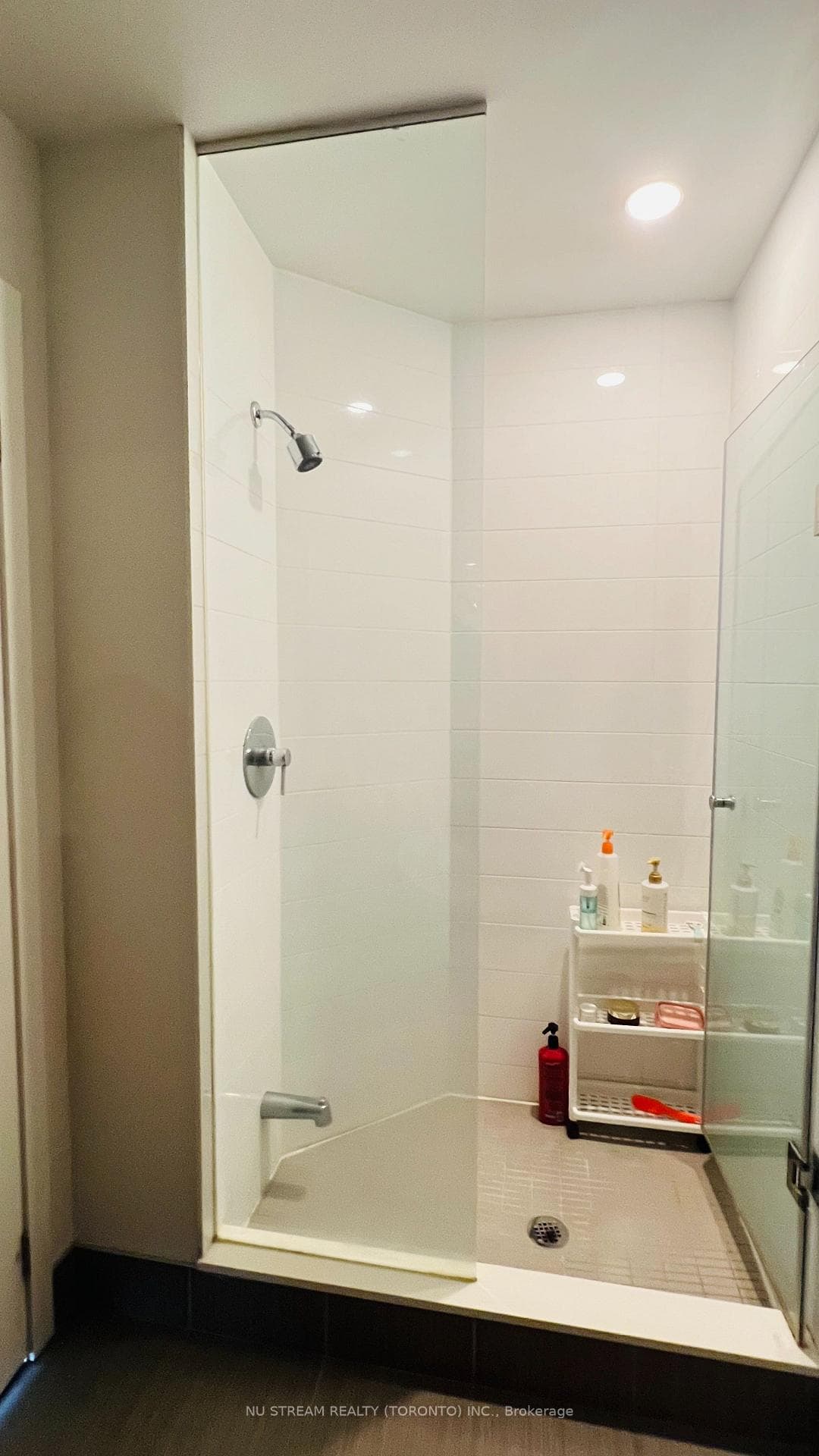 62 Forest Manor Road Unit 609 photo 11