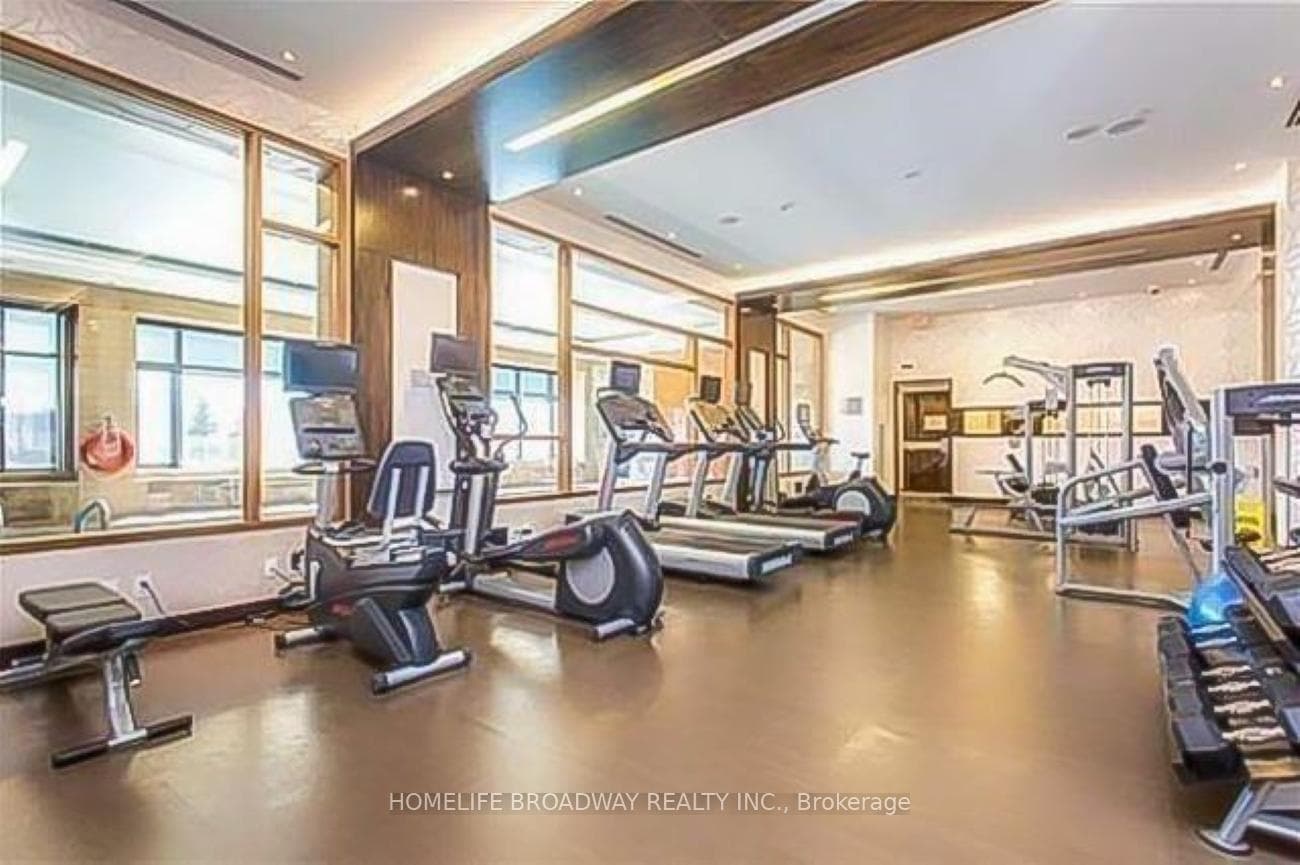 233 South Park Road Unit Ph3 photo 18