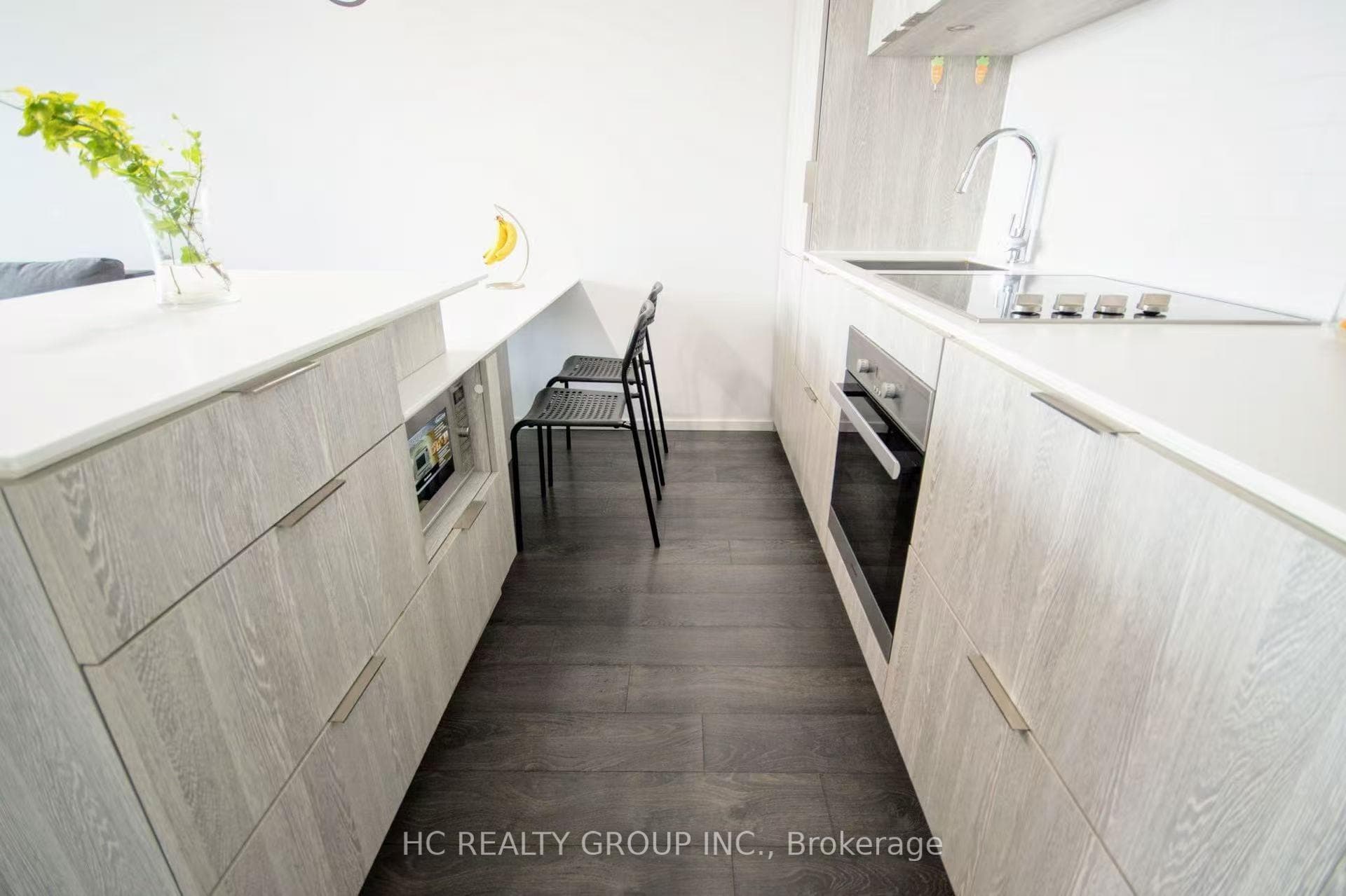 5 St Joseph Street Unit 4206 photo 3