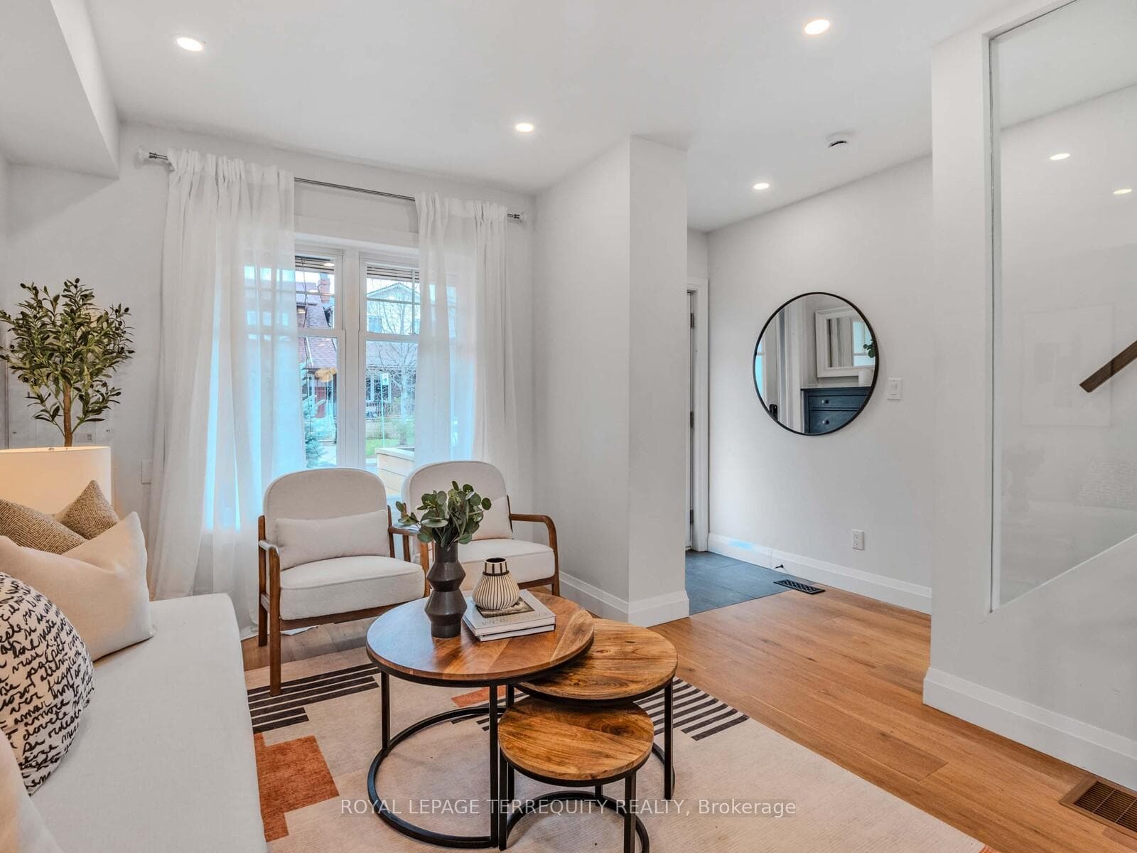 113 Sellers Avenue photo 4