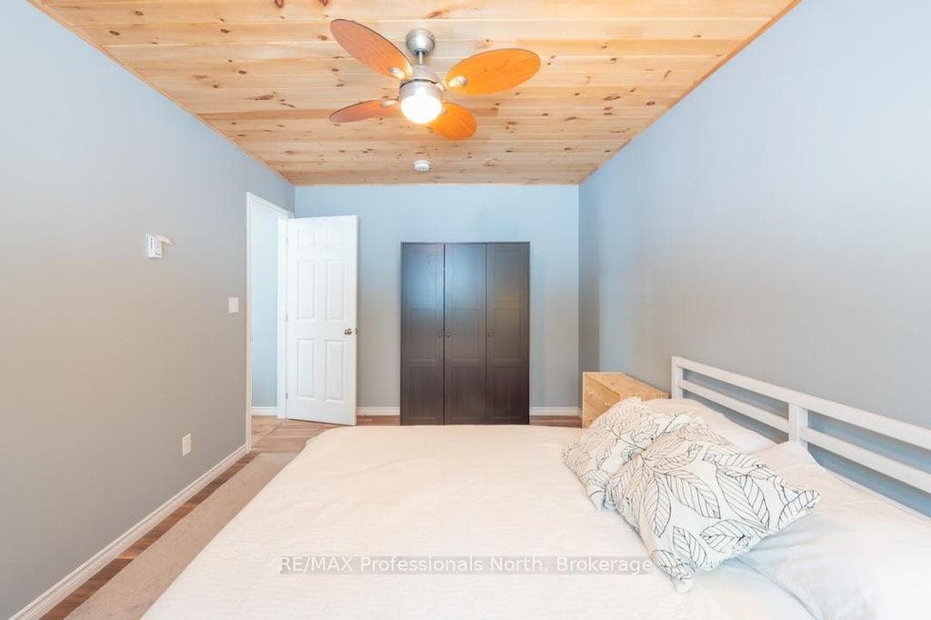 1145 Chelsea Lane photo 18