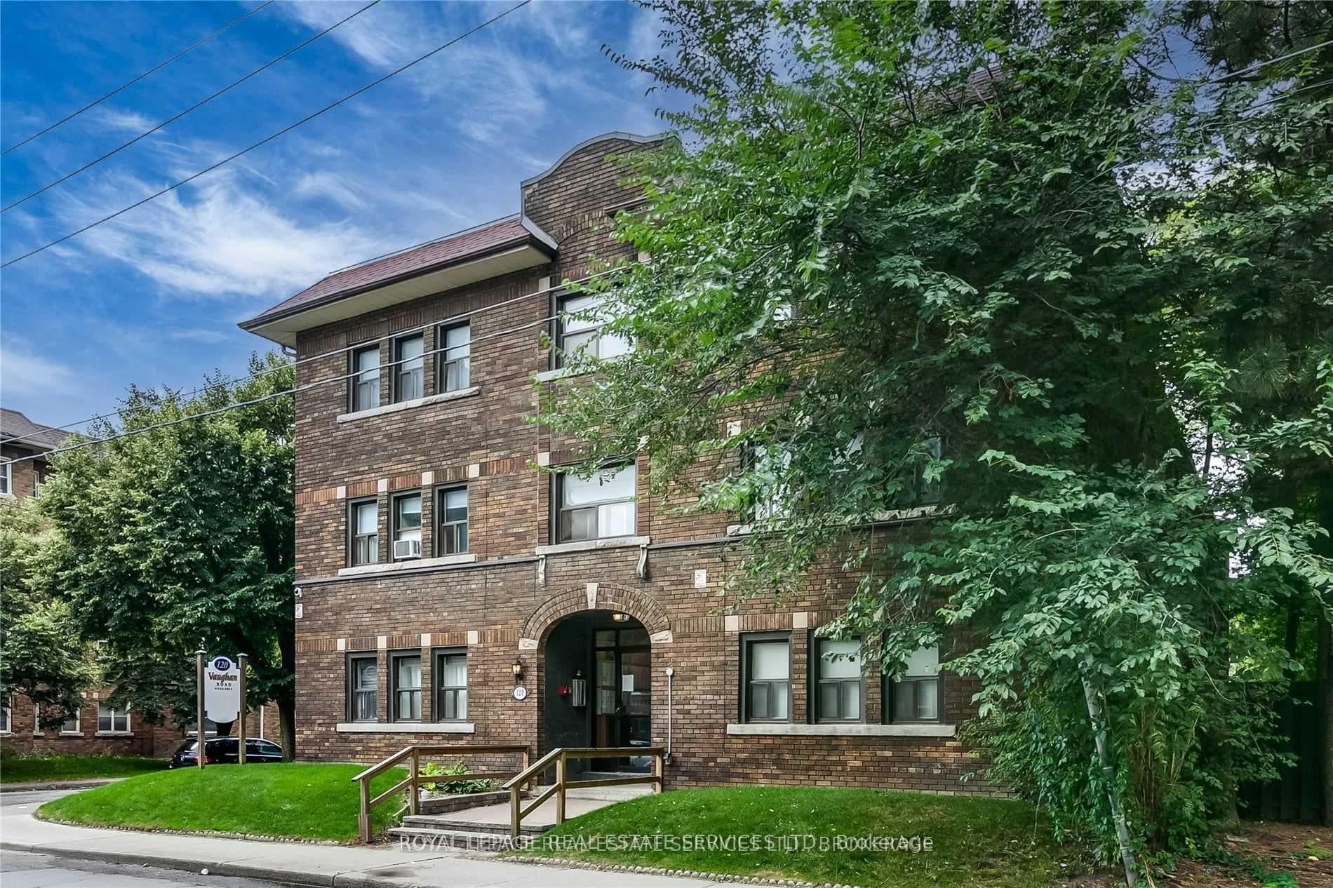 120 Vaughan Road Unit 20 photo 5