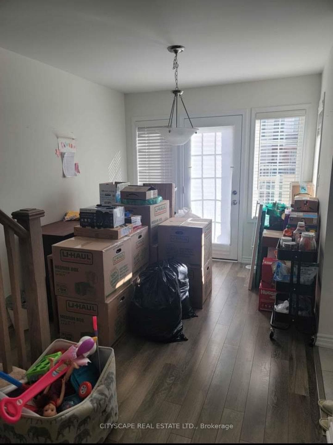 561 ALLPORT Gate photo 4