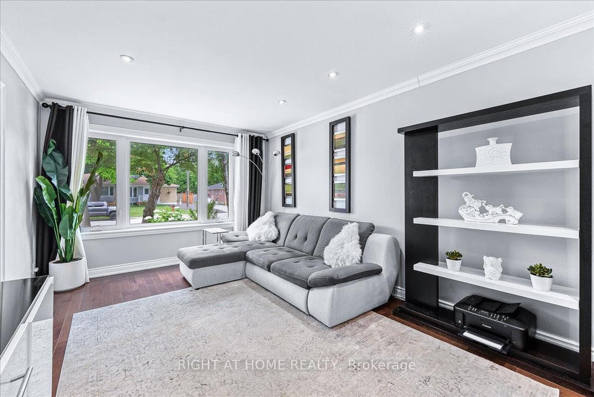 238 Beechy Drive photo 11