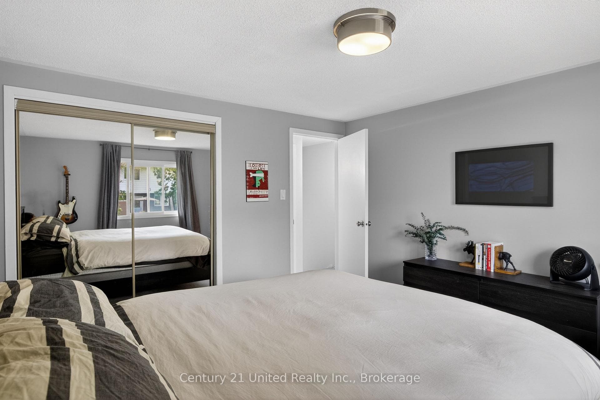 1169 Danita Boulevard photo 18
