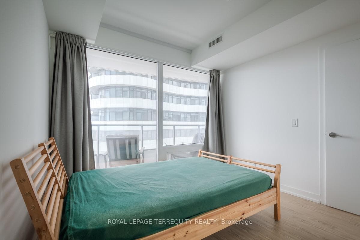 85 Wood Street Unit 2701 photo 12