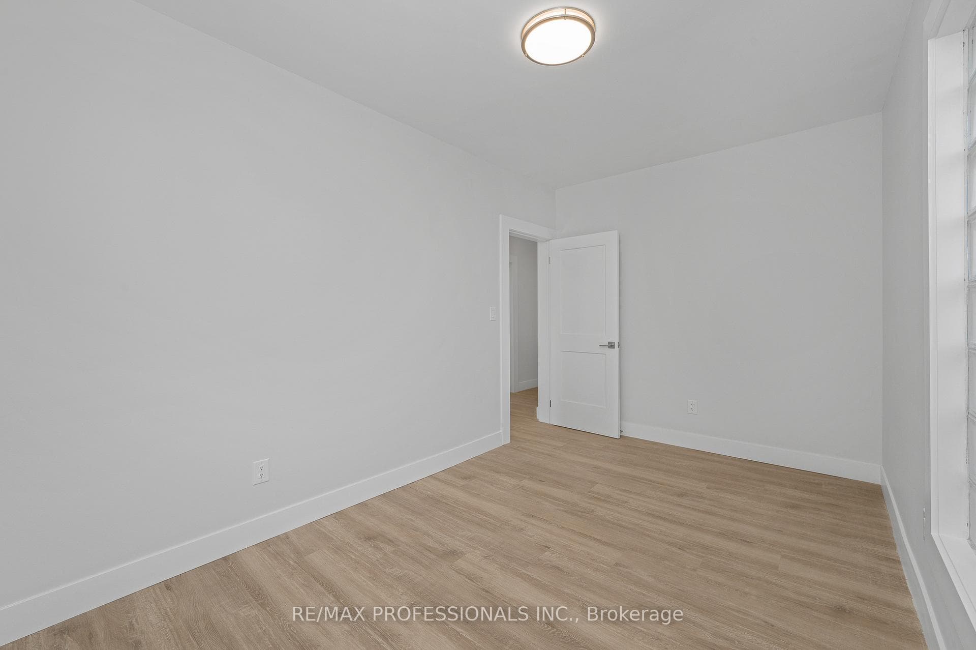 388 Wilson Street Unit #2 photo 8