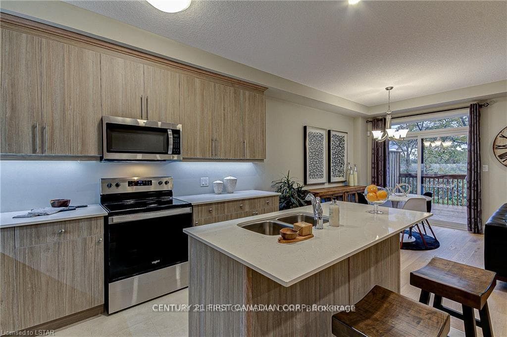 177 Edgevalley Road Unit 88 photo 11