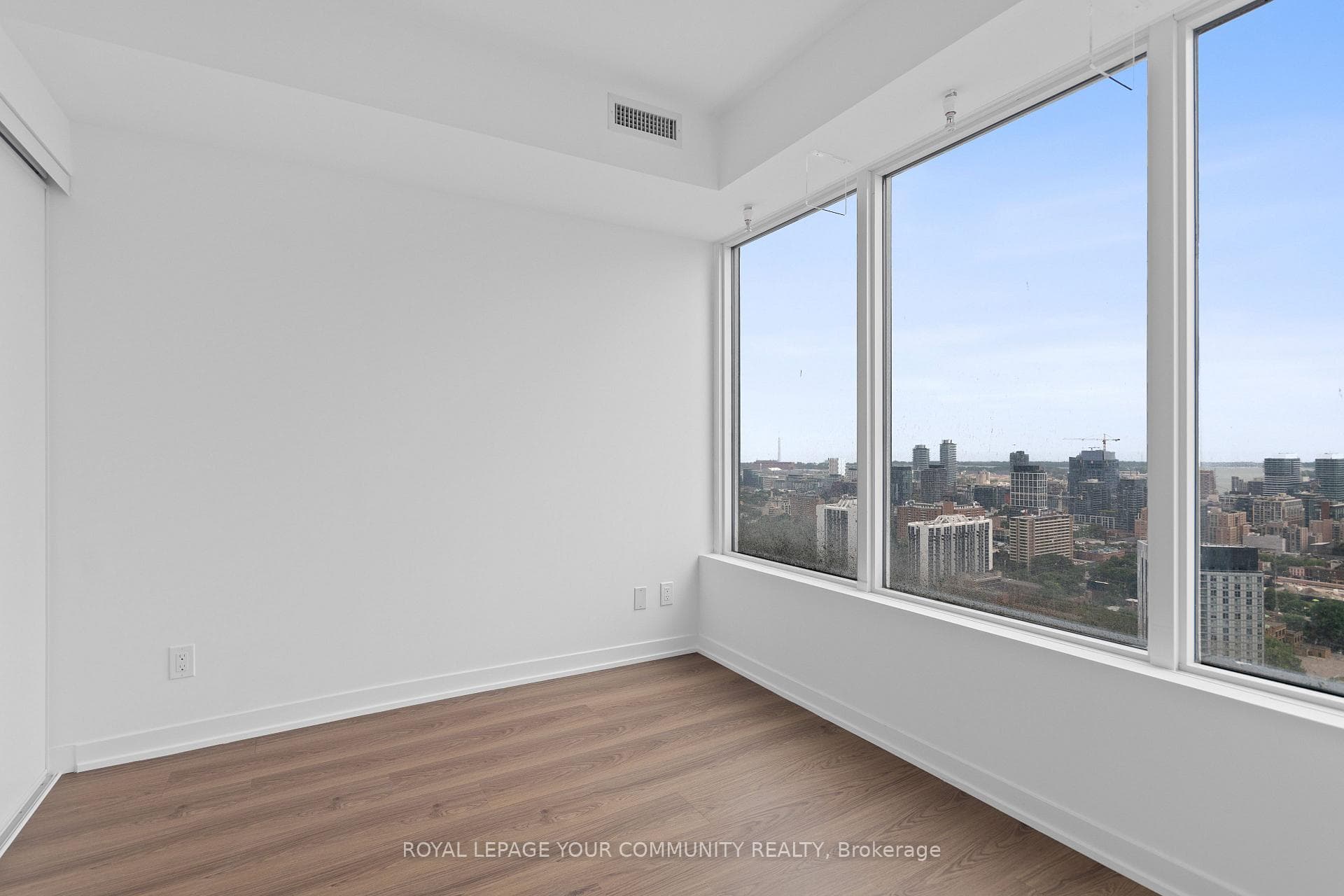319 Jarvis Street Unit 3717 photo 19