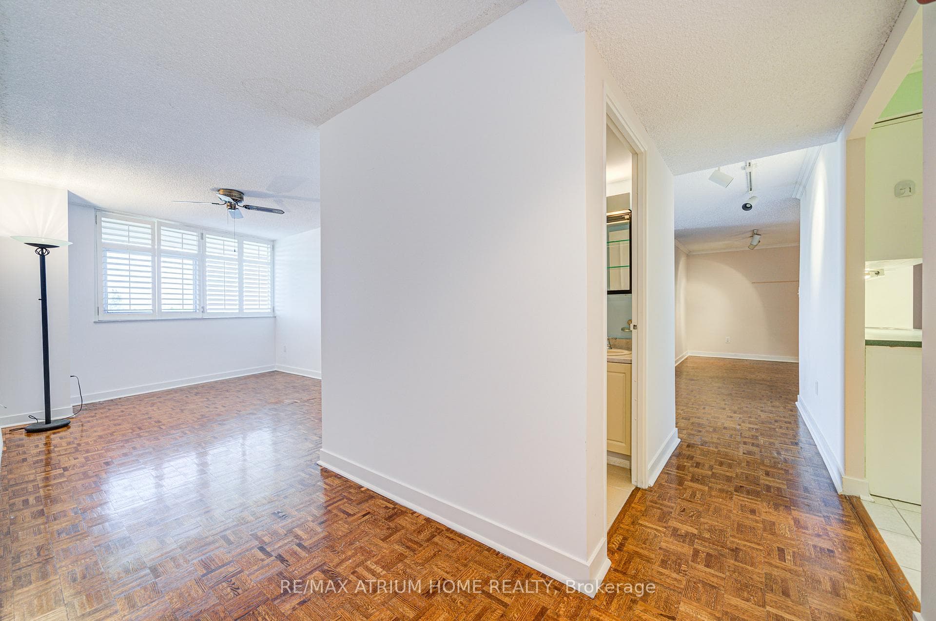 3131 Bridletowne Circle Unit 701 photo 29
